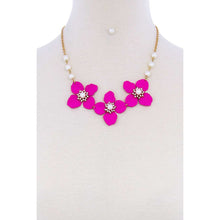 Stylish Flower And Pearl Necklace Set - Gypsy Belle